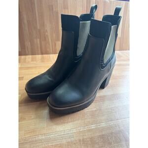 Chinese laundry black chunky booties size 9.5